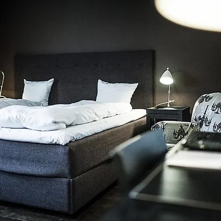 Szálloda First Grand 4*