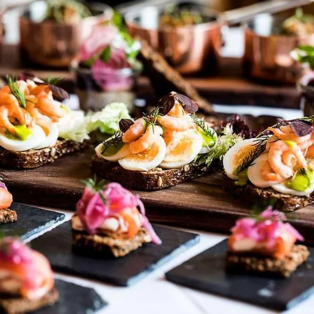 First Grand Szálloda 4*