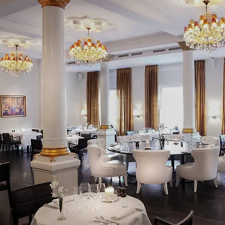 Hotel First Grand Odense